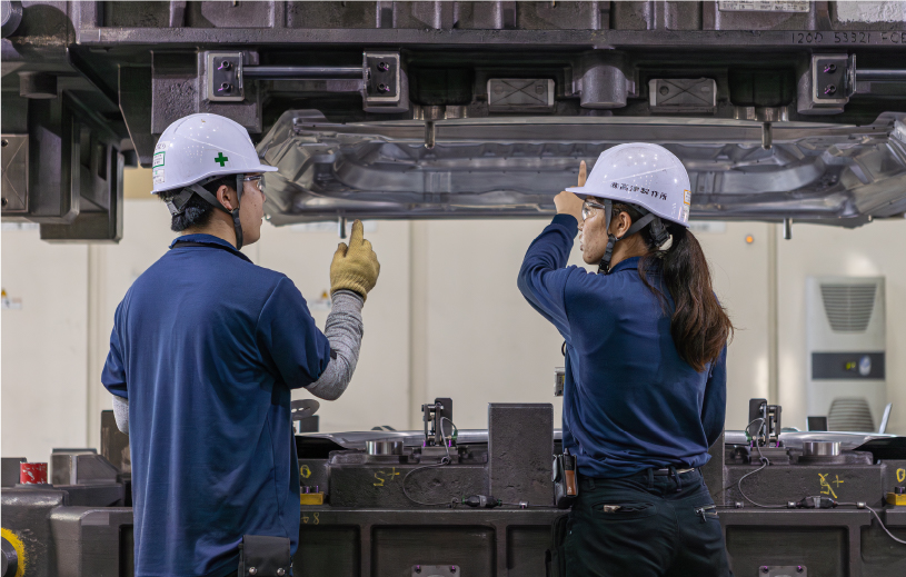 エンジニア “製作” チーム